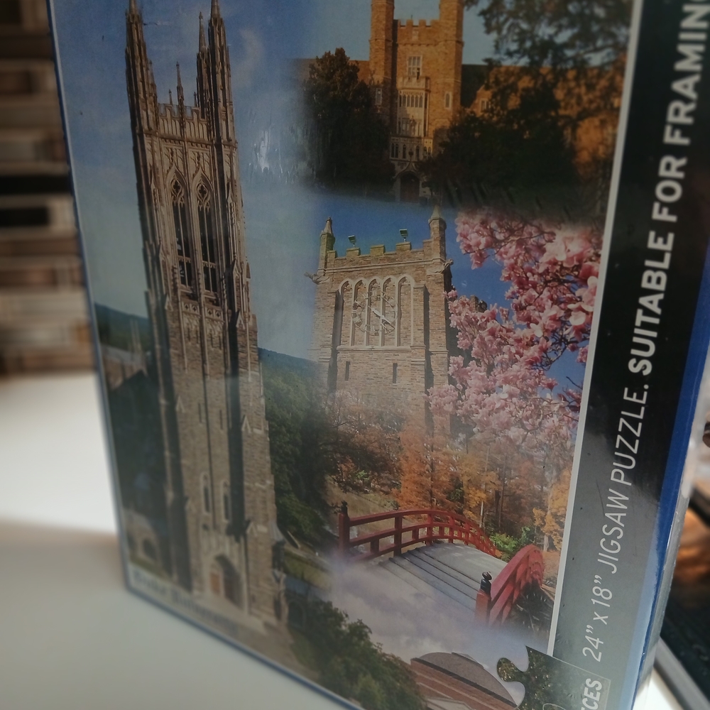 Brand NEW 550 Piece Duke University Puzzle